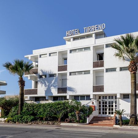 Hotel Tirreno Latina Dış mekan fotoğraf